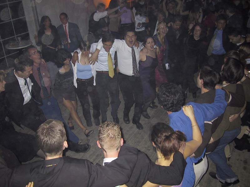 112-1242_IMG